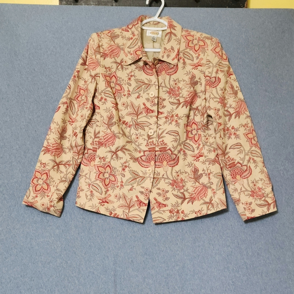 Talbots beige red floral and bird print blazer. Size 8